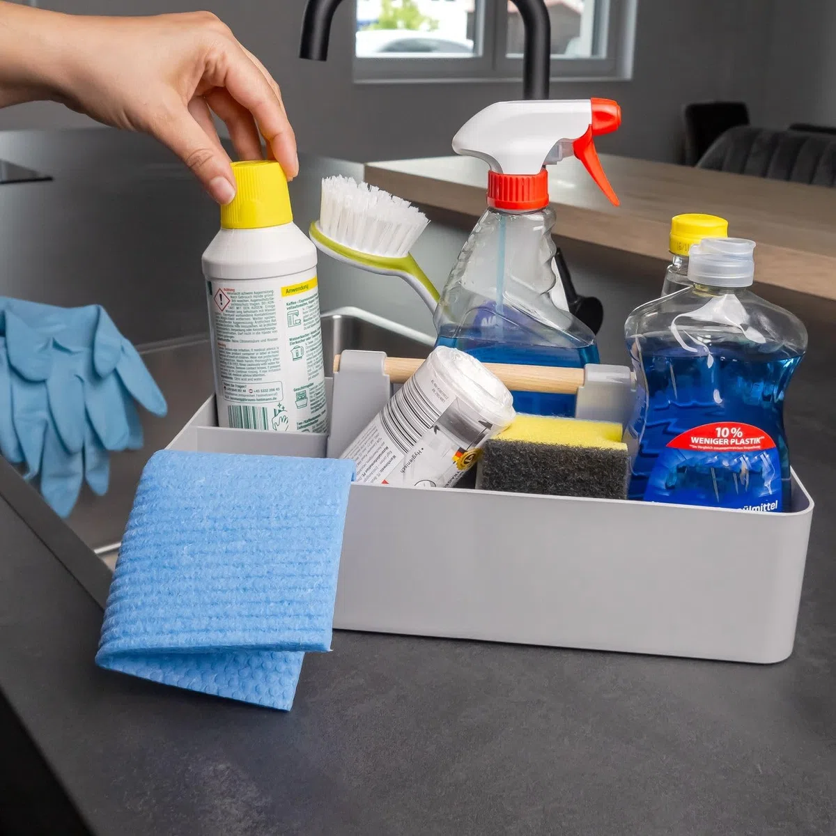 INTIRILIFE Organizador Caddy con asa en gris - 32x15.5x8 cm, Caja de transporte Cesta de almacenaje con 5 compartimentos para baño, habitación infantil, manualidades, escritorio, cosméticos